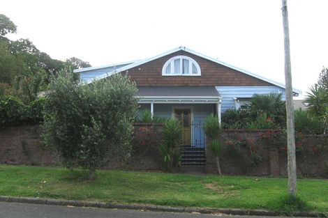 Photo of property in 1 Symonds Street, Onehunga, Auckland, 1061