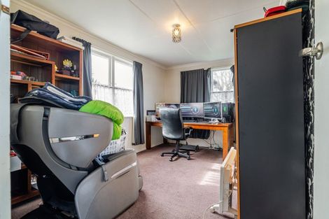 Photo of property in 70 Sedcole Street, Pahiatua, 4910