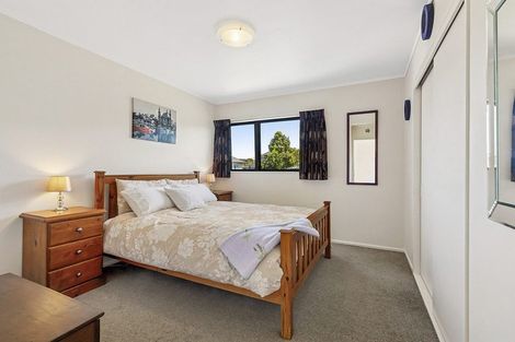 Photo of property in 6 Voyager Way, Whitby, Porirua, 5024