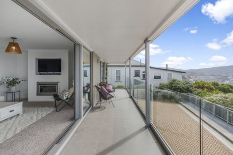 Photo of property in 82 Cliffs Road, Saint Clair, Dunedin, 9012