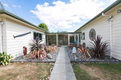 Photo of property in 2/82 Station Road, Takapau, Waipukurau, 4281