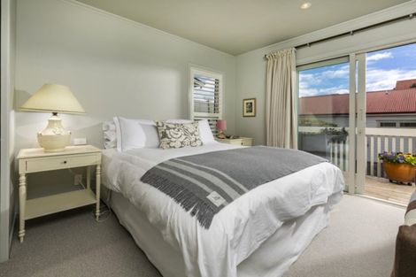 Photo of property in 4/66 Victoria Road, Devonport, Auckland, 0624