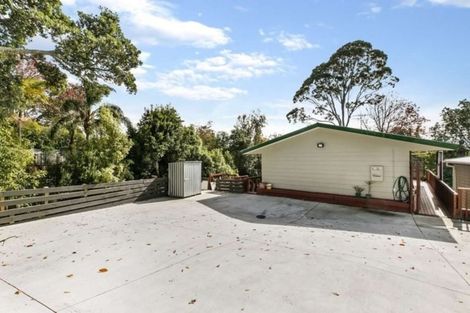 Photo of property in 39a Evelyn Road, Cockle Bay, Auckland, 2014
