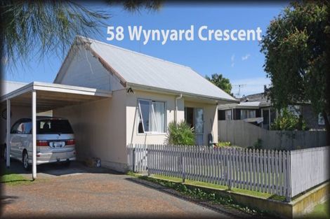 Photo of property in 58 Wynyard Crescent, Tamatea, Napier, 4112