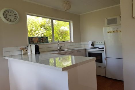 Photo of property in 11 Te Kapua Street, Oakura, Hikurangi, 0184