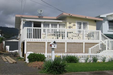 Photo of property in 11 Tatahi Street, Te Puru, Thames, 3575