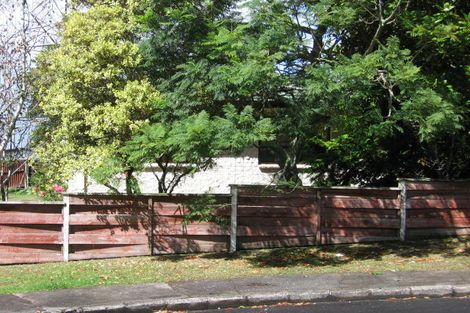 Photo of property in 2/155 Tirimoana Road, Te Atatu South, Auckland, 0602
