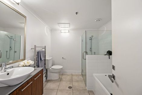 Photo of property in Augusta Apartments, 8/254 Willis Street, Te Aro, Wellington, 6011