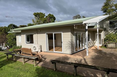 Photo of property in 155a Hinemoa Street, Birkenhead, Auckland, 0626