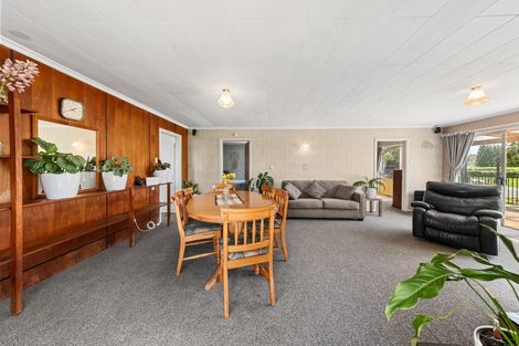 Photo of property in 20 Dudley Road Lower, Inglewood, 4386