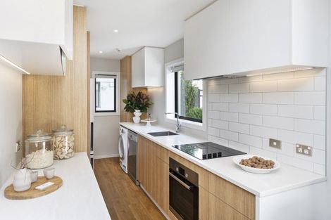 Photo of property in 2/18 Carlton Mill Road, Merivale, Christchurch, 8014