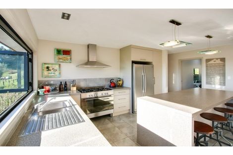 Photo of property in 824 Maraetotara Road, Maraetotara, Havelock North, 4294