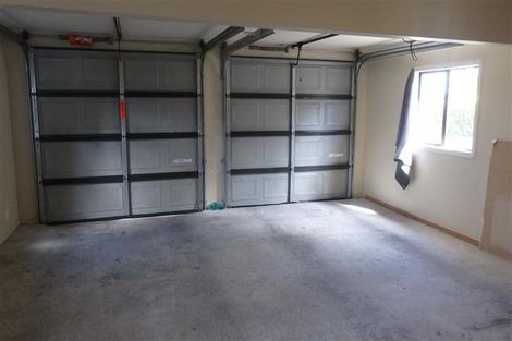 Photo of property in 21 Parkhaven Drive, Rosehill, Papakura, 2113