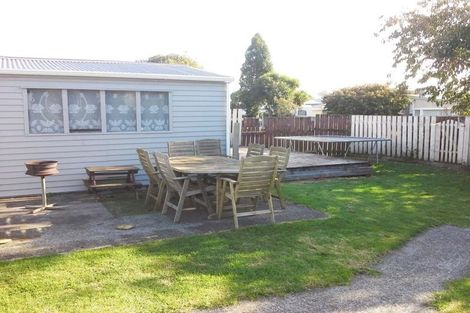 Photo of property in 44 Glamis Avenue, Bell Block, New Plymouth, 4312