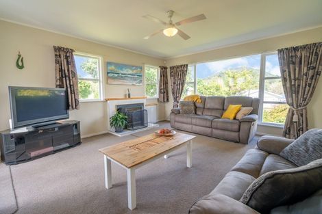 Photo of property in 1 Butler Place, Te Kamo, Whangarei, 0112