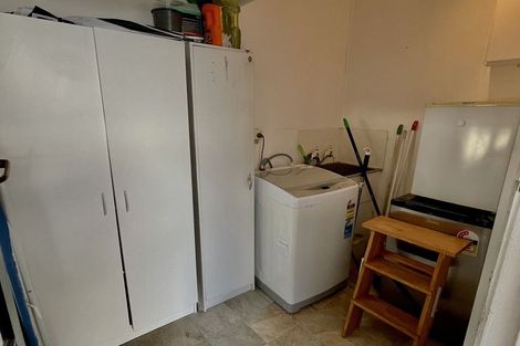 Photo of property in 35 Queen Road, Bellevue, Tauranga, 3110