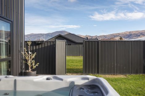 Photo of property in 9 Neason Place, Cromwell, 9310