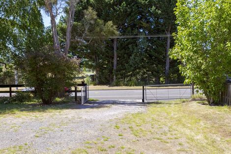 Photo of property in 2/151 Tauhara Road, Tauhara, Taupo, 3330