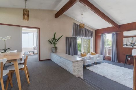 Photo of property in 1/15 Dovedale Avenue, Ilam, Christchurch, 8041