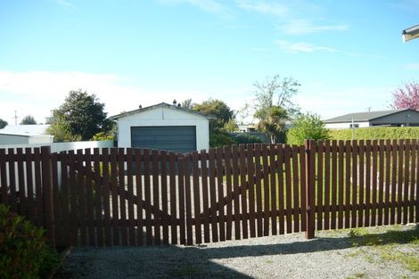 Photo of property in 67 Rhodes Street, Waimate, 7924