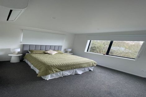 Photo of property in 76 Jacks Landing Drive, Hamilton Lake, Hamilton, 3204