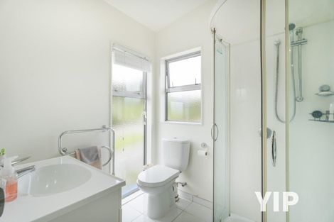 Photo of property in 35 Tawa Terrace, Tawa, Wellington, 5028