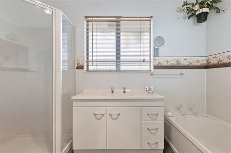 Photo of property in 34 Totara Park Avenue, Motueka, 7120