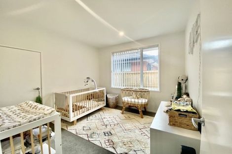 Photo of property in 71 Hayfield Way, Karaka, Papakura, 2113