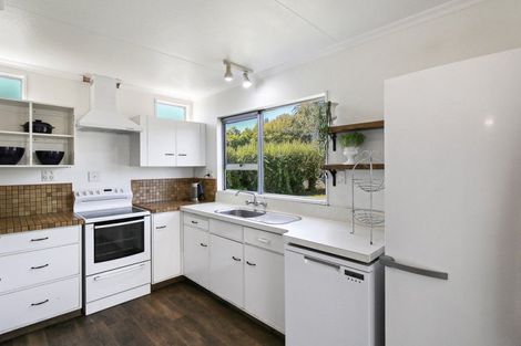 Photo of property in 234 Kawiu Road, Levin, 5510