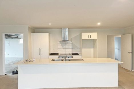Photo of property in 9 Lamborn Drive, Papakura, 2110