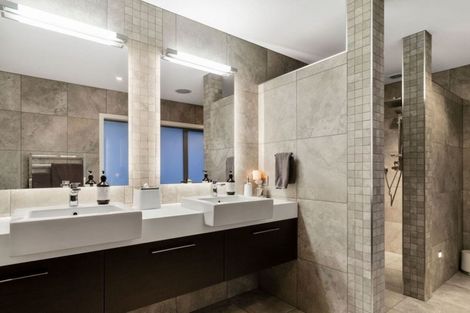 Photo of property in 30 Wicklam Lane, Greenhithe, Auckland, 0632