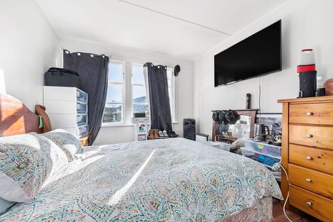 Photo of property in 109 Waddington Drive, Naenae, Lower Hutt, 5011