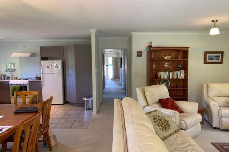 Photo of property in 42 Savoy Road, Orewa, 0931