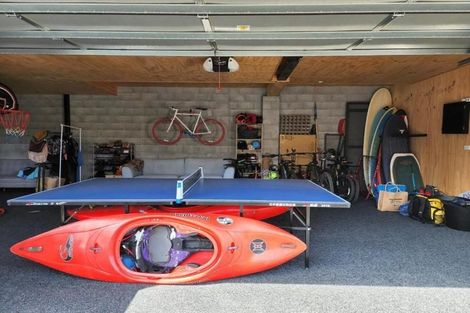 Photo of property in 55 Pitcairn Street, Oakura, 4314