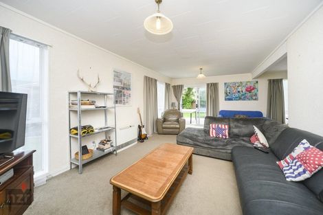 Photo of property in Charleville Court, 1/225 Ruahine Street, Roslyn, Palmerston North, 4414