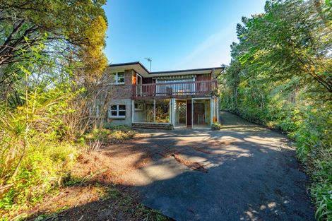 Photo of property in 1090 Scenic Drive North, Swanson, Auckland, 0816