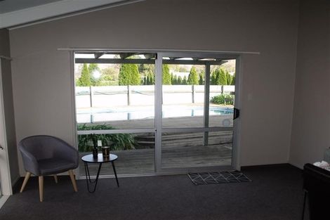 Photo of property in 12a Tucker Lane, Clive, 4102