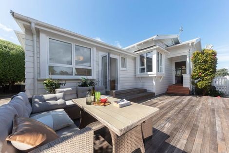 Photo of property in 36a Mount Smart Road, Onehunga, Auckland, 1061