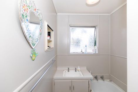 Photo of property in 49 Karen Crescent, Dinsdale, Hamilton, 3204