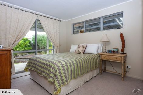 Photo of property in 42 Cholmondeley Crescent, Whitianga, 3510