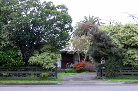 Photo of property in 37 Maxwells Line, Awapuni, Palmerston North, 4412
