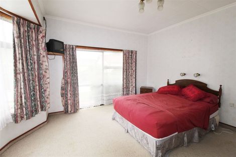 Photo of property in 42 Bledisloe Street, Kurow, 9435