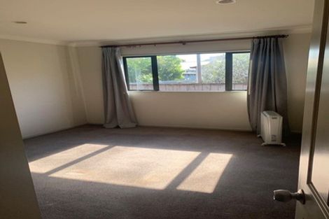 Photo of property in 37 Moana Grove, Waiwhetu, Lower Hutt, 5010