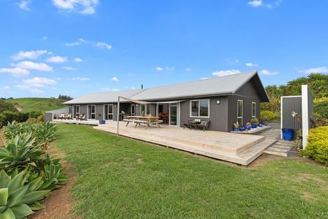 Photo of property in 233 Maungatawhiri Road, Raglan, 3295