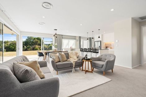 Photo of property in 15 Ardsley Lane, Lansdowne, Masterton, 5810