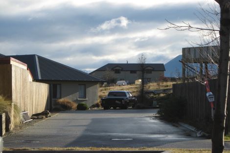 Photo of property in 19 Allenby Place, Wanaka, 9305