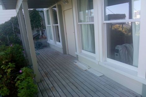 Photo of property in 28 Talavera Terrace, Kelburn, Wellington, 6012