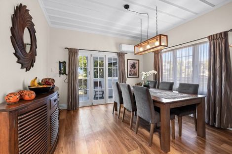 Photo of property in 3 Lucy Road, Bluff Hill, Napier, 4110