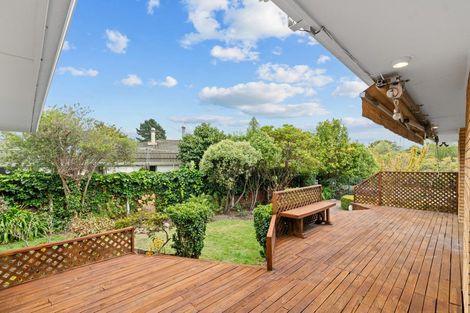 Photo of property in 29 Highfield Place, Avonhead, Christchurch, 8042