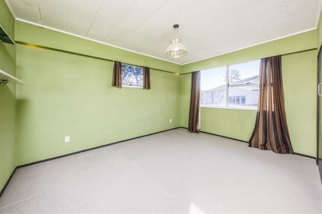 Photo of property in 3 Crampton Place, Manurewa, Auckland, 2102